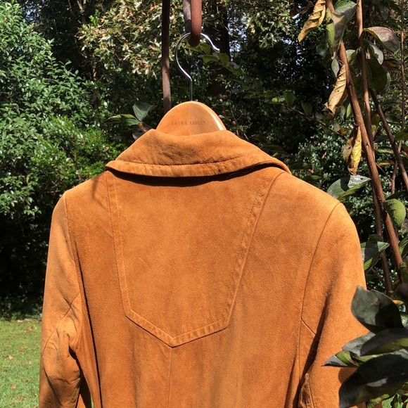 Vintage leather wrap coat. Good condition. Great cut. - Picture 2 of 3